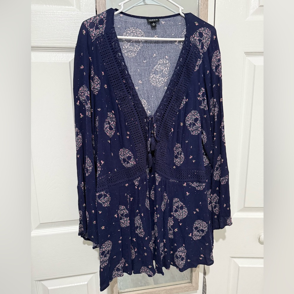 Torrid boho style blue skull top